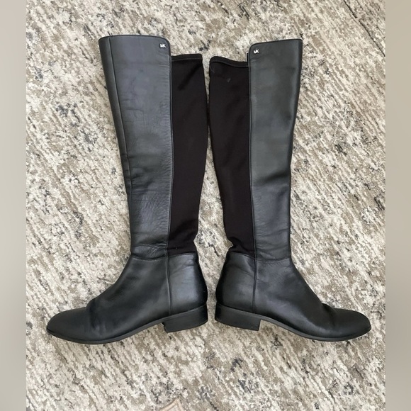 SOLD - Picture 3 of 7